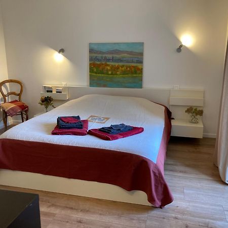 Les Chambres De Mont St Sebastien Soignolles-en-Brie Bagian luar foto
